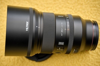 Vil­trox AF 85 mm F1.4 Pro für Sony E-Mount - Top Zustand