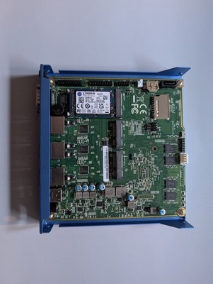 PC Engines APU2C4 4GB Firewall Router Proxmox VE + Gehäuse + PSU + 256 GB SSD