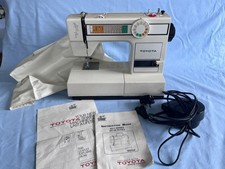 TOYOTA HEAVY DUTY SEWING MACHINE, MODEL 2260 Ideal for beginner Instructions inc