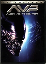 Alien Vs. Predator (DVD, 2004, Widescreen)  Sanaa Lathan  +INSERT  LIKE NEW