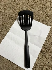 Nice 12 In Nylon Slotted Black Spatula TL06102 