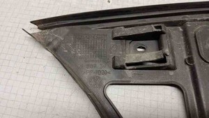 VW PASSAT B6 3C2 Stoßstangenhalter hinten rechts 3C5807393 1.98 Petrol 32537174