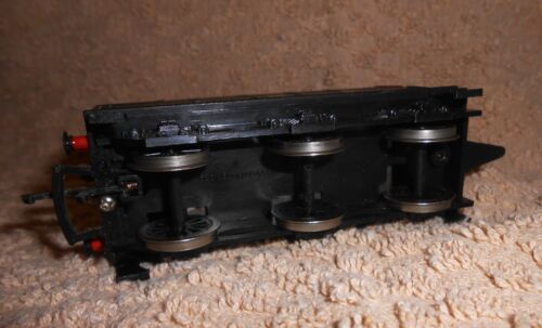 MAINLINE MATT BLACK CAST METAL LMS NON MOTORISED 6 WHEEL TENDER - Picture 3 of 3