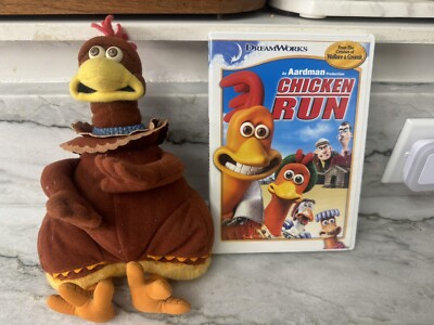 Chicken Run 9in Playmates Dream Works 2000 DVD  Bundle