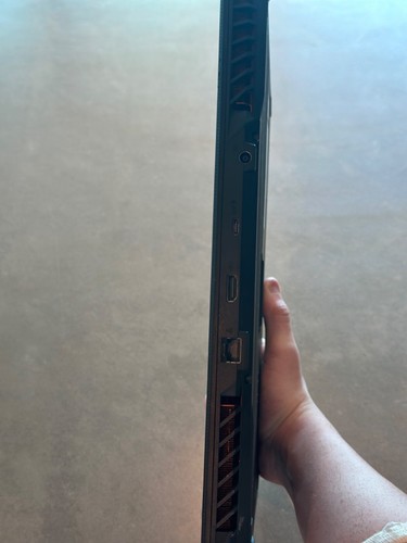 ASUS ROG Strix G G531 - i7-9750H, RTX 2060, 16GB RAM, 512GB SSD, 15.6" FHD 120Hz - Picture 4 of 9