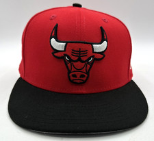 New Era 59Fifty NBA Chicago Bulls Basic OTC 2Tone Red Black Fitted Hat Sz. 7 5/8