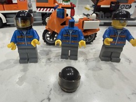 LEGO City #7686 Helicopter Transporter - 99% Complete, All Figs, No Box