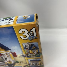 Beach Hut 31035 LEGO Creator 3 in 1 New in open box & Retired (286 pcs) + 76967 