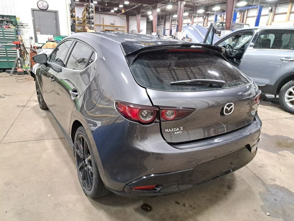 Rh Passenger Side Front Lower Control Arm 2021 Mazda 3 Sku#4057907 - Image 4 of 4