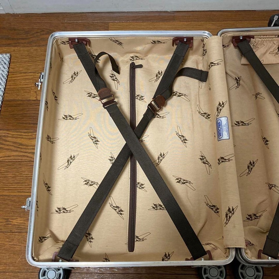 Rimowa Classic Flight Cabin S Silver 35L 4wheels Carry Case Suitcase