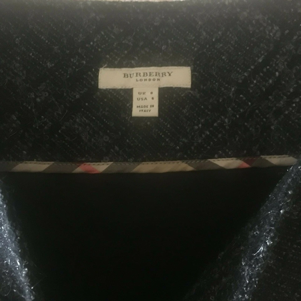 BURBERRY LONDON Wool Nova Check Skirt Black and Gray Silver treats and Sequence Foto 4 de 4