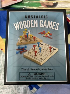 Small Nostalgic Wooden Games Classic Travel Game Fun Tic Tac toe & Solitaire New