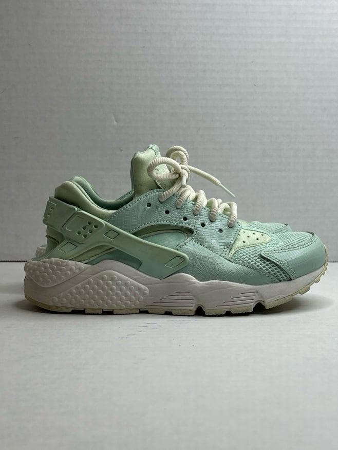 nike air huarache igloo