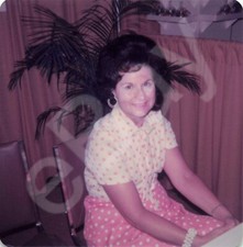 Kitty Wells VINTAGE Candid 3.5x3.5 Photo RARE CM527