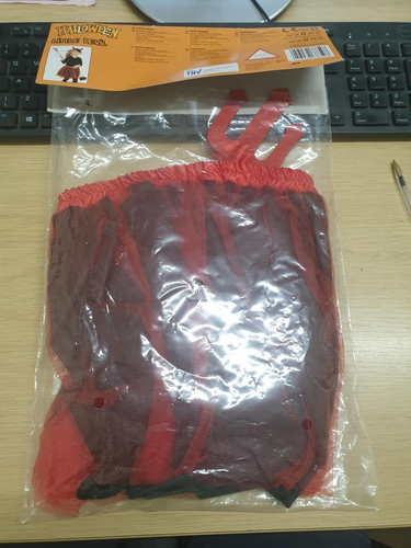 Kinder Halloween KLEINER TEUFEL Kostüm 3-teiliges Set 3-5 Jahre NUR £6,49 PORTOFREI - Bild 7 von 12