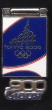 TORINO 2006 OLYMPIC GAMES. HINGED COUNTDOWN PIN. 900 DAYS TO GO. 29/AUGUST/2003