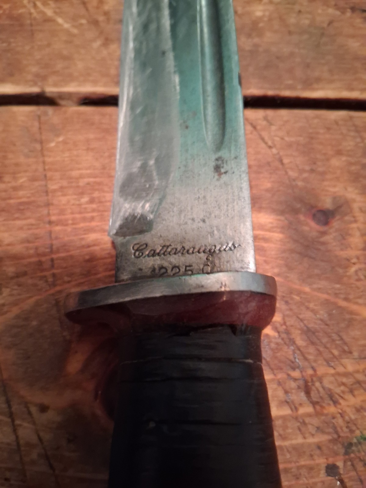 US WW2 Cattaraugus 225Q Fighting Knife w/ Stacked Leather Handle No Sheat