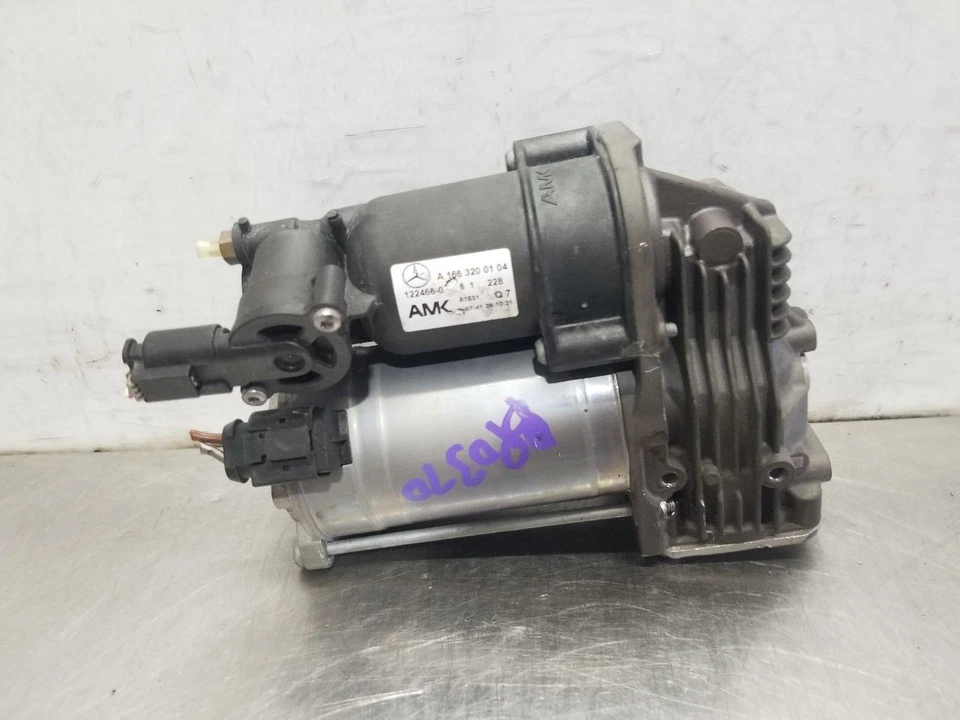 Mercedes-Benz GLE43 2017 17 3,0 L AWD bomba de suspensión 1663200104 Foto 2 de 4