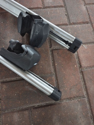 Thule Roof Bars 515-0164-02 108cm Width - Free Delivey - Picture 3 of 5