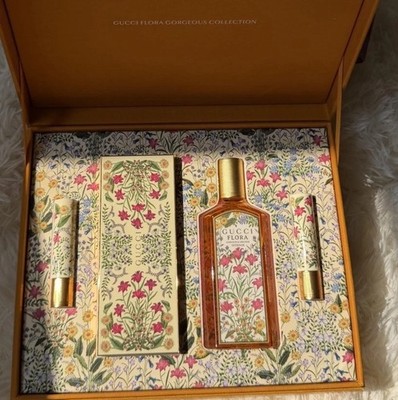 Gucci Flora Set: Orchid Intense Perfume, Eye Shadow Palette, Lipstick 4-Pc $365
