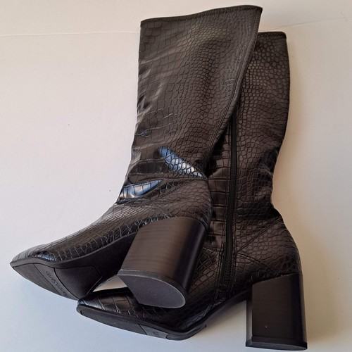 NWT Franco Sarto Tribute Black Croc Faux Leather Knee High Boots WIDE Calf 8.5 M - Picture 13 of 16