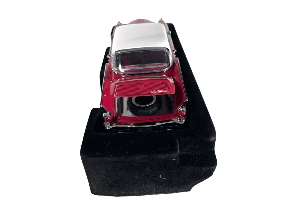#20018 Yat Ming Signature Series 1958 Studebaker Golden Hawk ~ fundido a presión 1:18 Foto 4 de 4