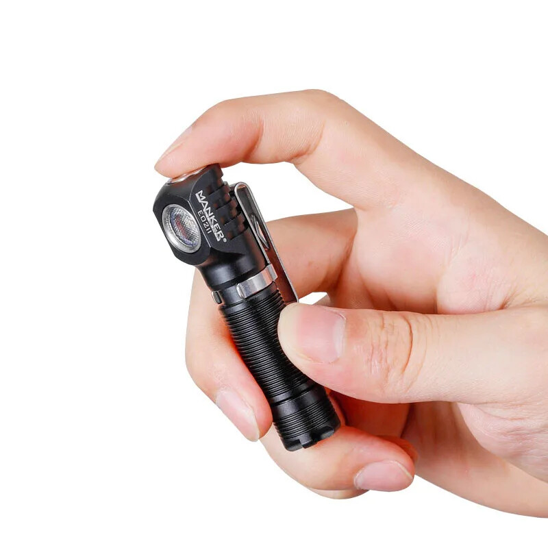 Lampe torche LED ultra compact mignature 420 lumens magnétique pour randonnée