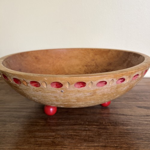 Vintage 1940s Munising Primitive Footed Wood Dough Bowl with Red Feet