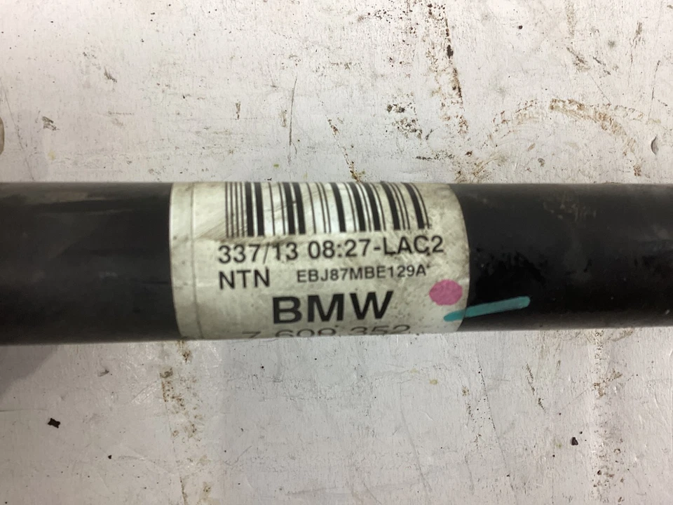 Оригинальный задний правый вал оси со стороны пассажира для BMW F30 320i xDrive 2012-2015 годов выпуска 7609352. - Изображение 2 из 4