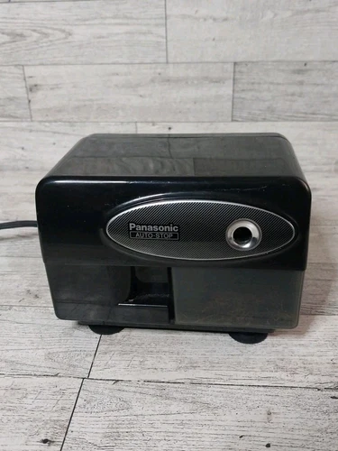 Sacapuntas eléctrico Panasonic KP-310 con parada automática negro funciona bien - Imagen 1 de 7
