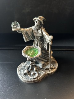 TUDOR Mint Ornament the Font of Knowledge Myth and Magic 3856