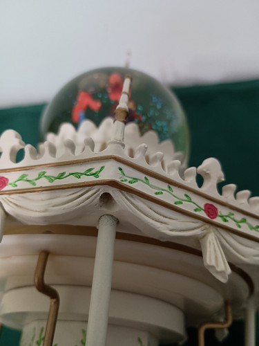 Mary Poppins Musical Carousel and Snow globe  READ - Picture 19 of 22