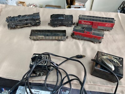 Marx Trains #999 engine with NYC wedge tender. Coal caboose box pacemaker nyc