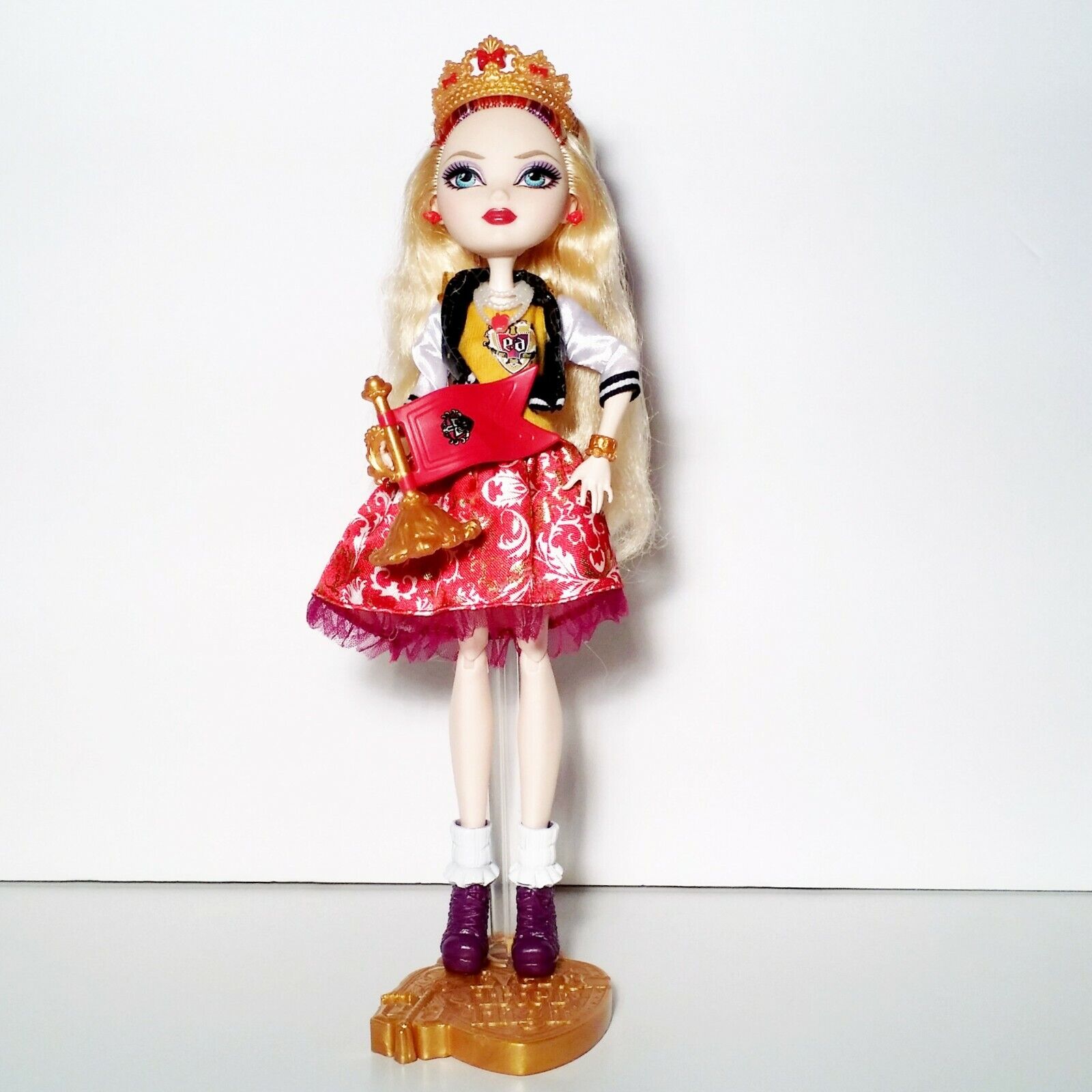 Ever After High School Spirit Apple White Doll Mattel