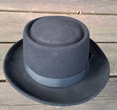 Bollman Hat Co USA 100 % Wool Doeskin Felt Black Pork Pie  display picture 1