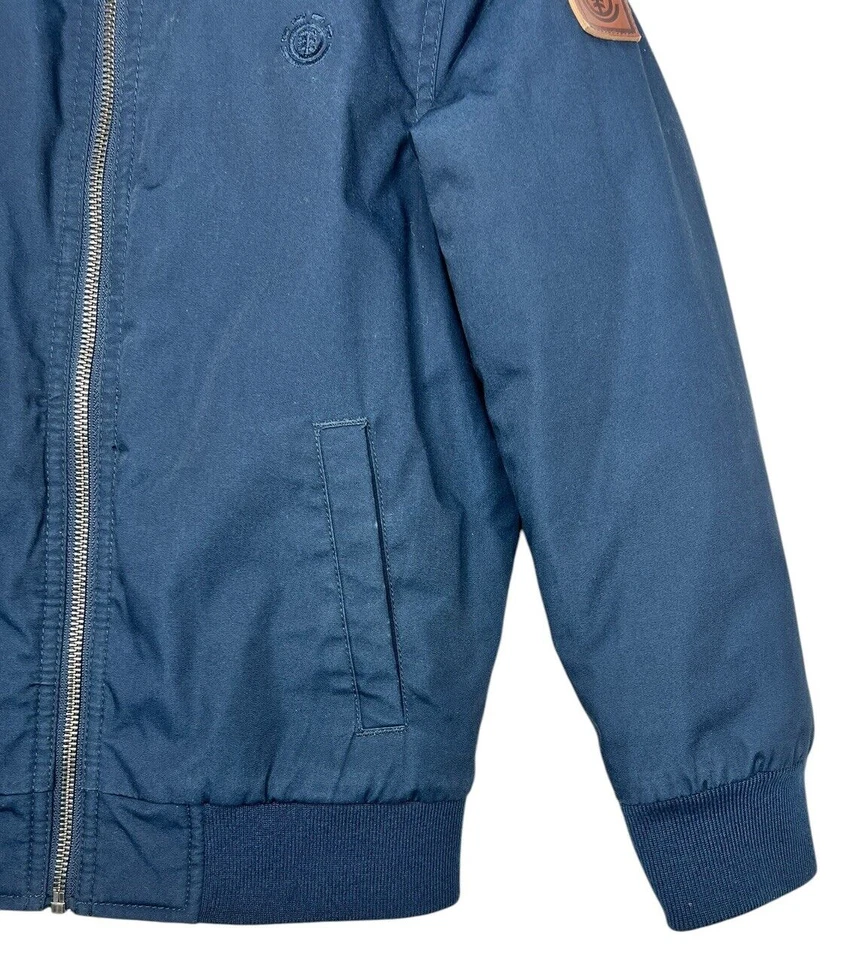 Элемент Wolfeboro коллекции Dulcey темно-синий куртка мальчика размер средний - Изображение 3 из 4