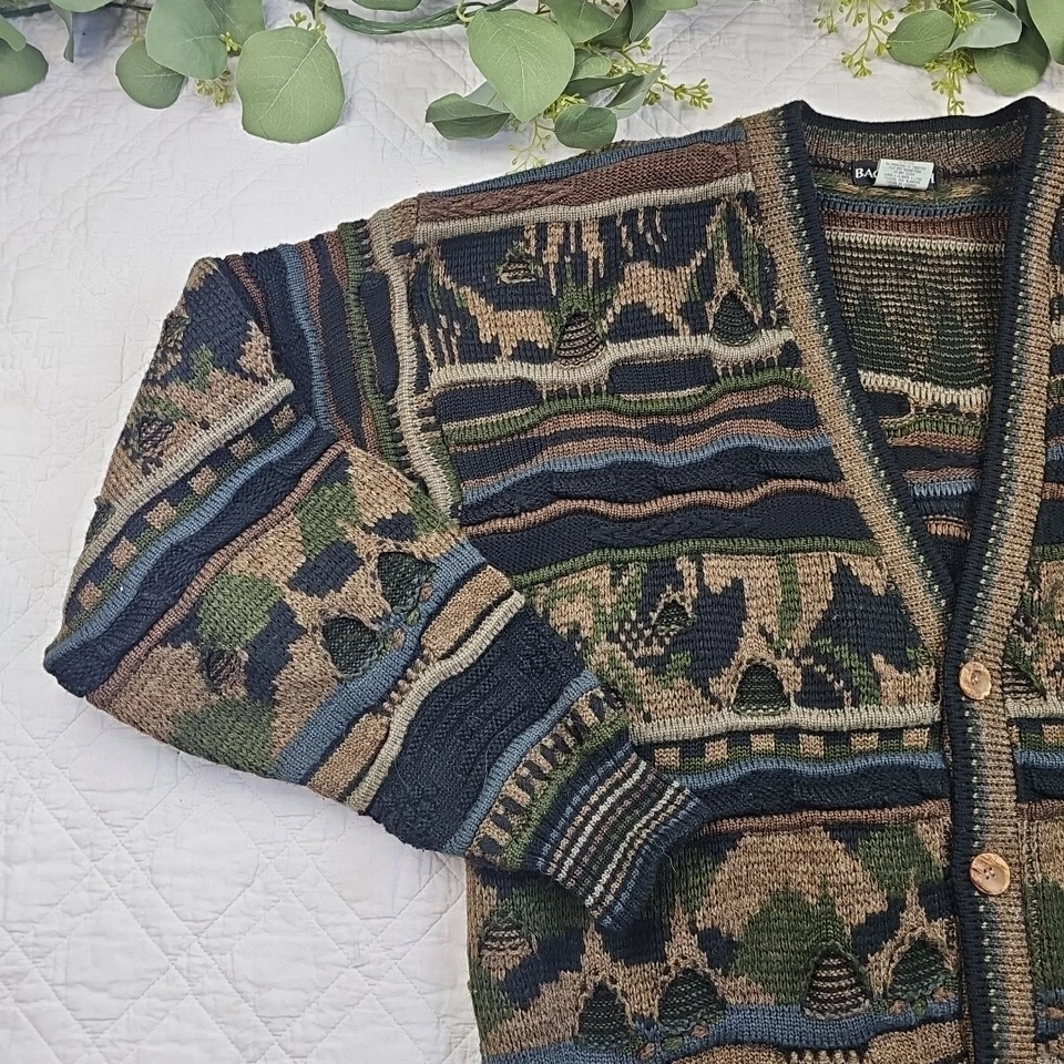 VTG Bachrach Coogi Style 3D Knit Cardigan Neutrals Browns Wool Blend Size L - Image 4 of 4