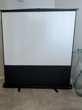 Draper Road Warrior 80" Diag 64" x48"  Pop up Portable Projection Screen Rugged