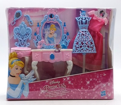Disney Princess Cinderella Enchanted Vanity Set / Frisiertisch & Moden / Hasbro