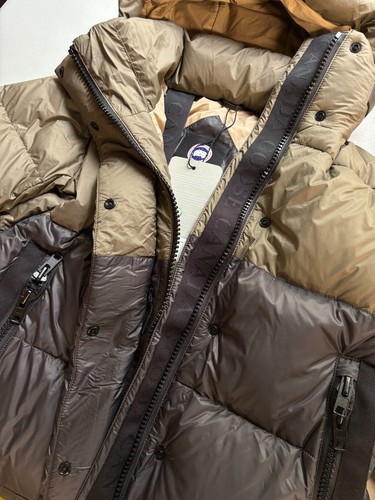 NWT Canada Goose Byward Parka Women's Size XS - Picture 9 of 13