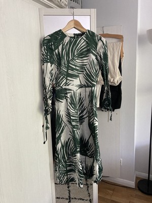 ZARA palm print longsleeve midi dress 