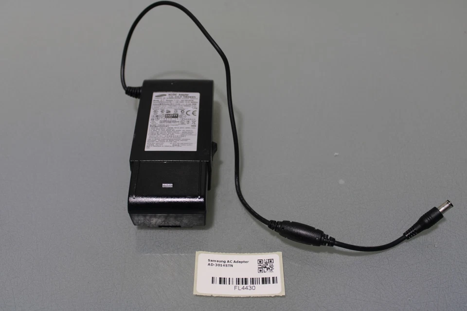 Samsung AC Adapter AD-3014STN 14V 2.14A 30W - Bild 3 von 4