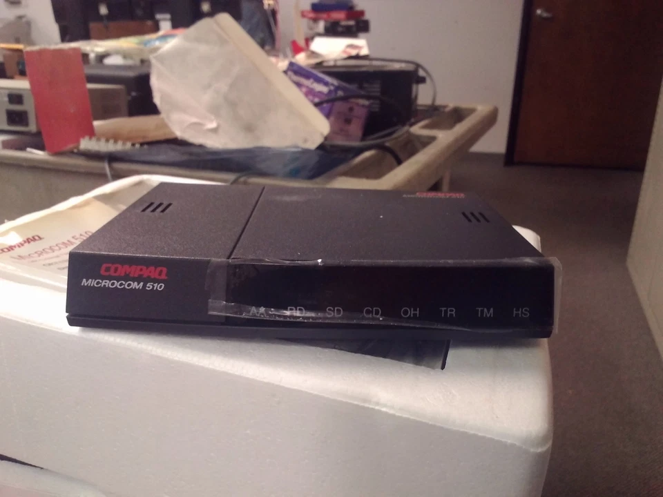 New Compaq 316906-002 Microcom 510 56 Kbps External Fax Modem 316907-001 - Image 3 of 4