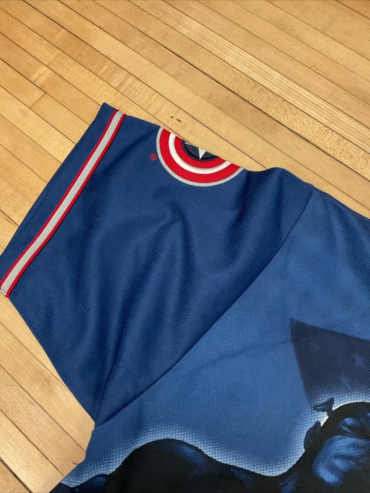 CAMISETA ESTILO BÉISBOL CAPITÁN AMÉRICA VINTAGE RARA 2002 MARVEL COMICS TALLA L Foto 4 de 4