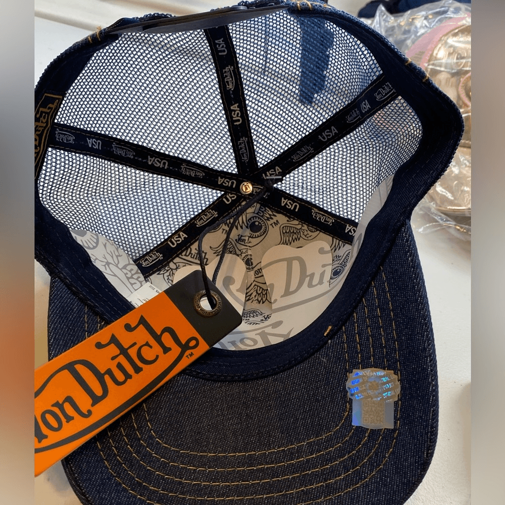 NWT Von Dutch Denim Trucker Hat Blue Stone Bling Mesh Snap