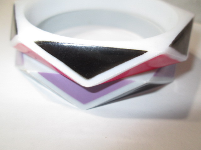 VINTAGE HEXAGON SIX SIDED TRIANGULAR PATTERN SET … - image 3