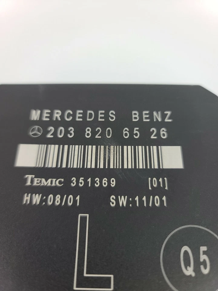 01 - 05 Mercedes Benz C240 Power módulo de controle de trava de porta traseira esquerda 2038206526 - Imagem 3 de 4