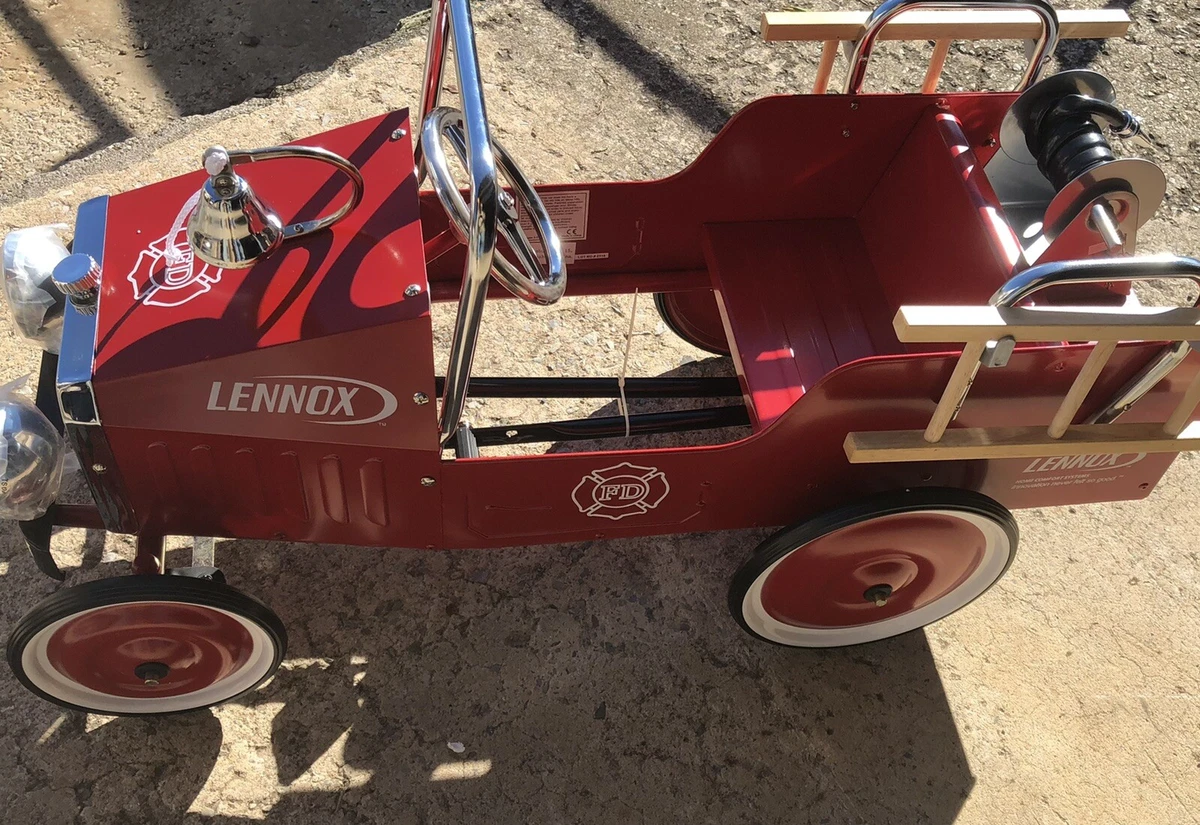 Fire truck pedal car with 2025 hose reel