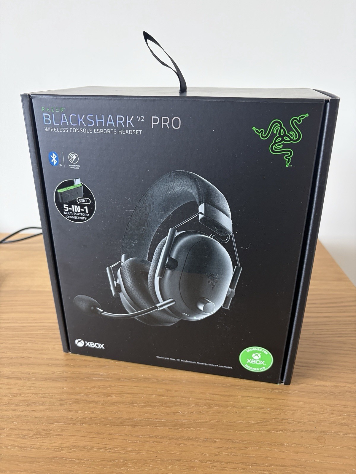 Razer BlackShark v2 Pro for Xbox Wireless Console E-Sports Gaming Headset