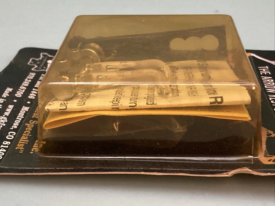 NEW GOLDEN KEY FUTURA AR-126 SILENT HUNTER CARBON ARROW REST LEFT HAND - Image 3 of 4